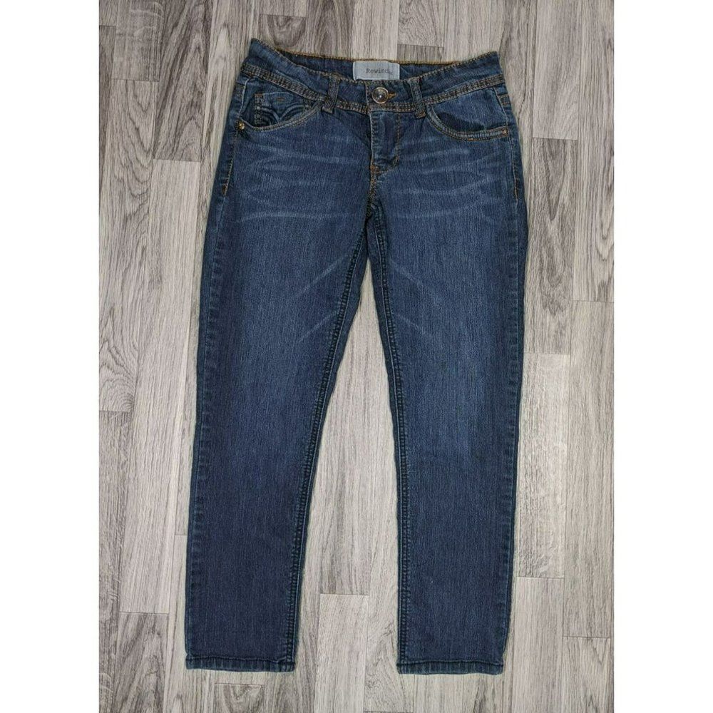 (3/$35) Rewind Size 5 Bold Stitching Whiskered Medium‎ Wash Cropped Denim Jeans